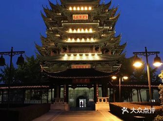 重元寺在阳澄湖半岛，是苏州也很知名的寺庙
