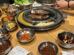 -姜虎东白丁烤肉(虹桥天地店)