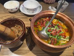 铜锅酸菜毛肚-茄子恰恰·新云南小炒(坪山益田店)