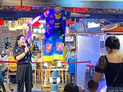 -八一路好吃街(雨田商务大厦店)