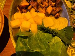 烤猪颈肉佐菠萝紫苏叶-Blac+Blac(中海环宇荟店)