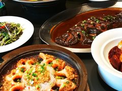 -五谷丰登农家院·地道胶东菜·海鲜烧烤(威海店)