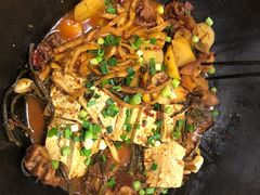 -大锅大灶柴火鸡鱼