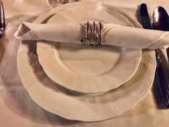 餐具摆设-火车头法国西餐厅