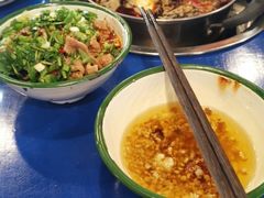 -马路边边串串香形象店(磐石路店)