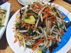 酱爆六合菜-满园烤鸭·春饼(太原街万达店)