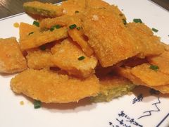-童年小筑餐厅(申花路店)