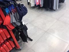 -PUMA品牌自营折扣店(苏州比斯特购物村店)