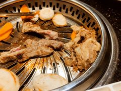 -木槿花韩式炭烤·熟成肉工坊(孙文东路店)