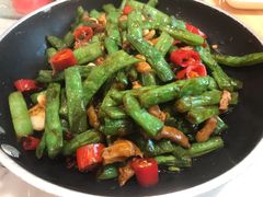 -小菜园新徽菜(南京秦淮龙蟠汇店)
