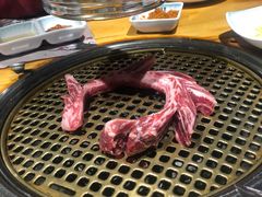 -唯成•韩国炭火烤肉 유성고기