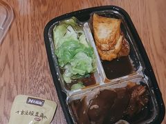 -瑞霖·隆江猪脚饭