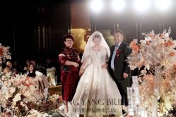 -洋洋婚纱品牌集合店