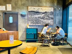 -星巴克(杭州临平银泰城B1店)