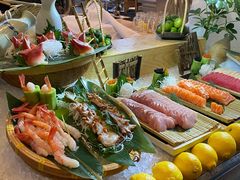 -松山湖凯悦酒店·Café自助餐厅·周末火舞秀表演