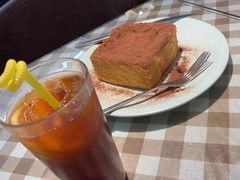 -新大咀港式茶餐厅(宝山万达店)