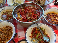 -笨豆腐居民楼菜馆•江西小炒(天津开发区店)