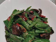 -辛香味烧鱼馆·非遗技艺·排骨红烧肉(光谷医药园店)