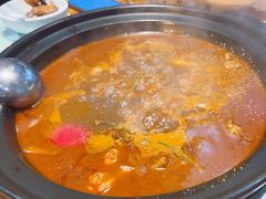 -红顶老汉烧鸡公羊蝎子火锅(学士街店)