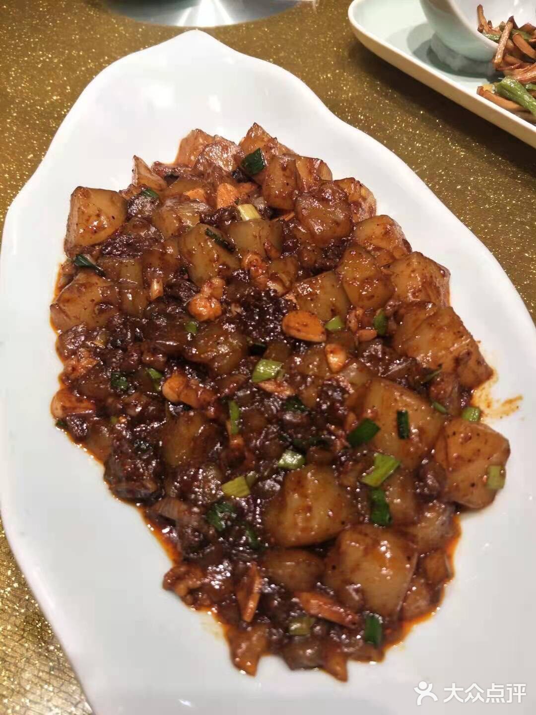 快来吃蒸全羊咯