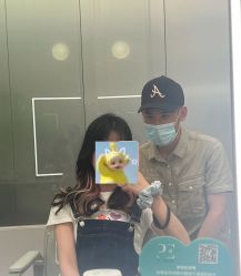 -PE SALON