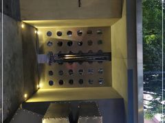 -穹六人间 people 6(岳阳路店)