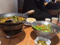 -聚鑫朋酸菜肥肠(九龙仓店)