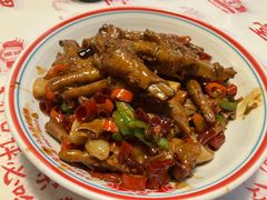 -堂瓦里·33年传统赣菜(第一街区店)