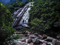 -鄣山大峡谷