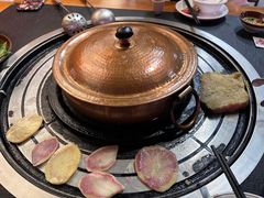 -阿山卓·野生菌火锅·纳西火塘烤肉