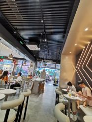 大堂-桃桃屿·潮牌酷银(世纪荟店)
