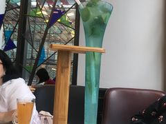 -港丽餐厅(高德置地店)