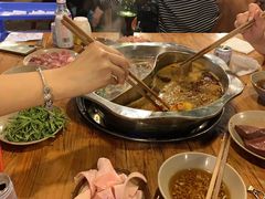 -岗上渣渣老火锅(两路口店)