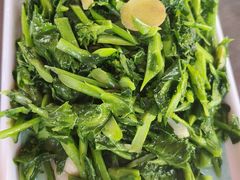 -土砂锅生态山庄·非遗砂锅雅鱼