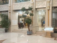 -碧中海汤泉汗蒸酒店