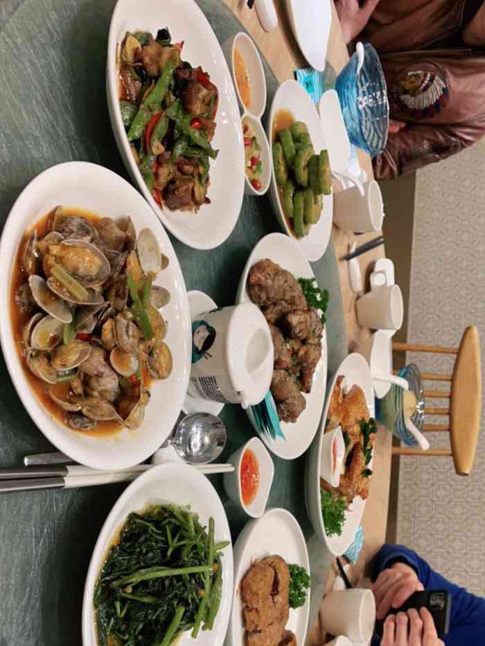 莆田餐厅putien(颐堤港店)-"想了好久终于来吃了,环境不错,上菜速度也