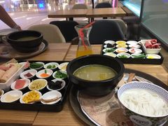 -妈妈故事米线(市府恒隆店)