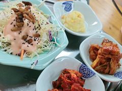 -亲昵春川鸡排(韩国美食街店)