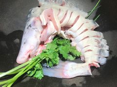 -咕嘟草帽鱼·牛奶一样的鲜鱼汤(包河万达广场创始店)