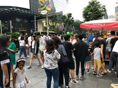 -詹爷爷乌节路街头冰淇淋
