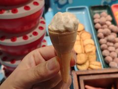 冰淇淋小蛋糕-欢乐牧场(T12店)