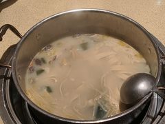 招牌海南白胡椒胡椒猪肚鸡-煲大王老砂锅猪肚鸡(泊富ICITY店)