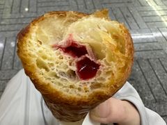 -VERIE BAKEHOUSE