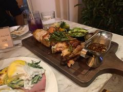 秘制农场烤全鸡豪华早午餐-The Rug Cafe(王府中环店)