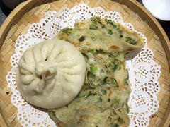 手工芸豆包-粥全粥到海鲜家常菜·海肠捞饭(嫩江路店)