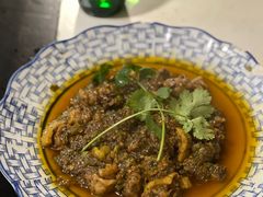 童年热窝鸡-百年粉蒸牛肉