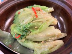 啫啫生菜煲-誉八仙粤菜(万象天地店)