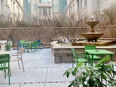 -潮一不贰·法式甜品·生日蛋糕·西式简餐(外滩店)