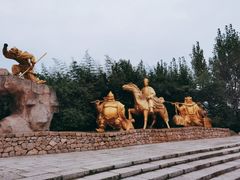 -嵖岈山风景区