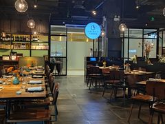 -Carbon莫卡哆·意大利复古集市餐厅(杭州大厦店)